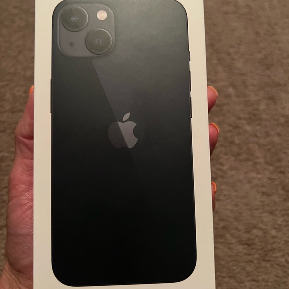 iPhone 13
